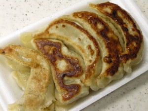 みんみんの焼き餃子