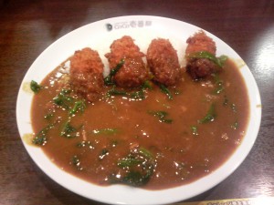 CURRY HOUSE COCO壱番屋吉祥寺サンロード店のカキフライほうれん草カレー