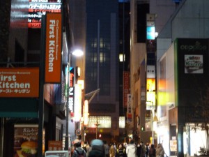 節電中の東急吉祥寺店