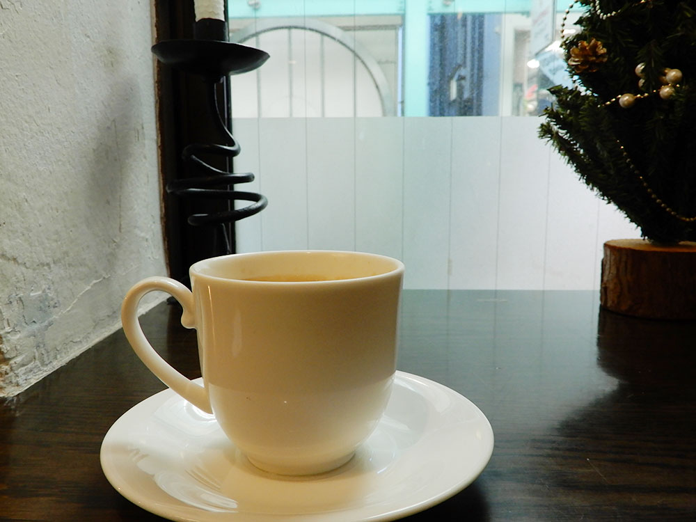 リンデのブレンドコーヒーと２階の風景